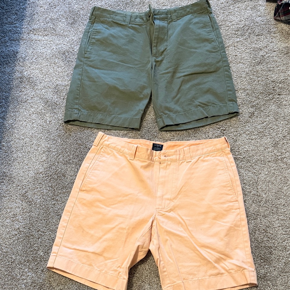 J. Crew Men's Olive and Peach Flat Front Shorts